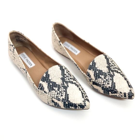 Steve Madden Shoes - NWOT Steve Madden Natural Snake Focus Loafer Flats